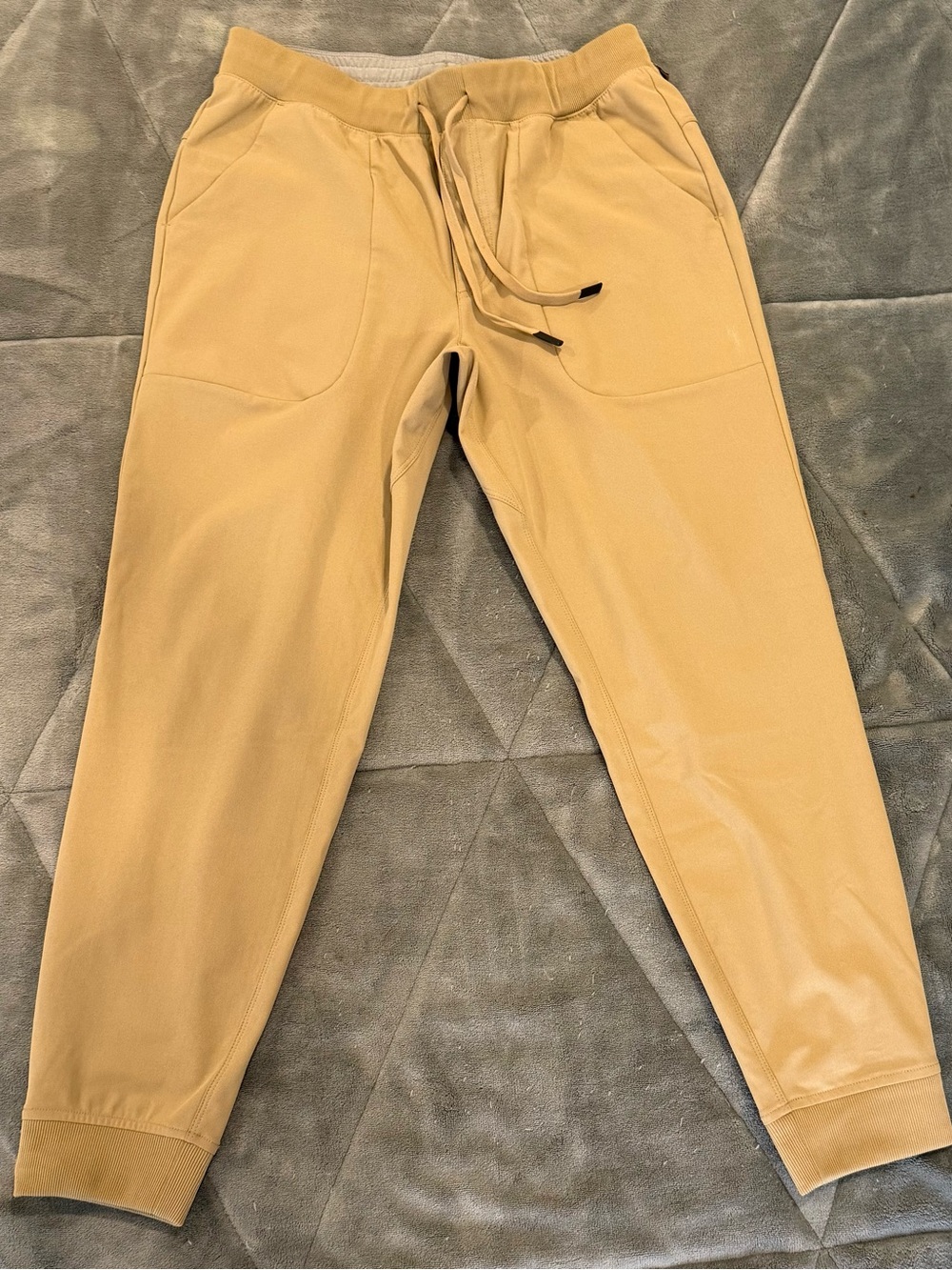 VRST Men's Limitless Slim Fit Jogger Khaki Tan Size Medium